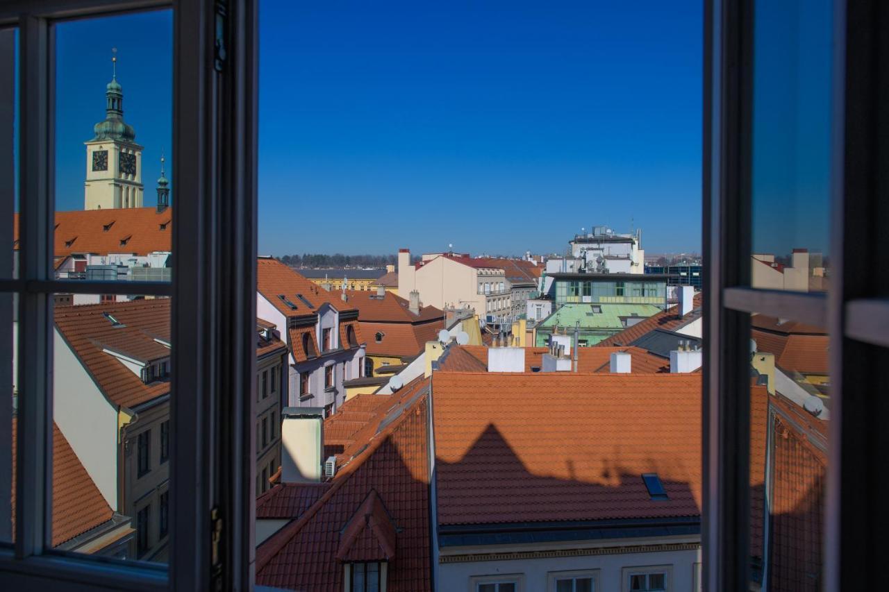 Double or Twin Room with City View