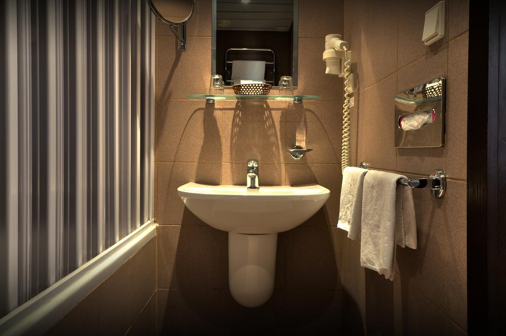 Habitación Doble con aparcamiento gratuito