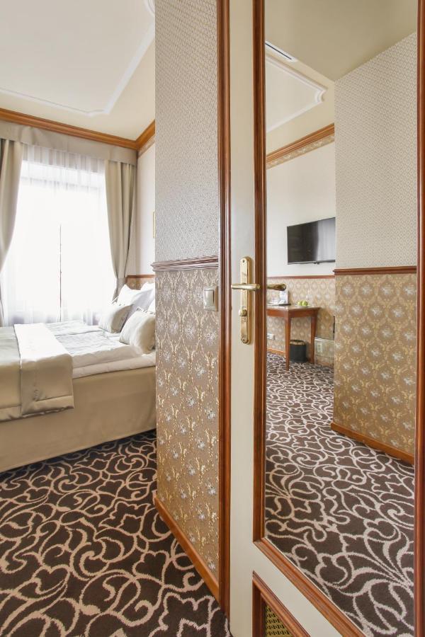Double or Twin Room,1330214843:JPEG