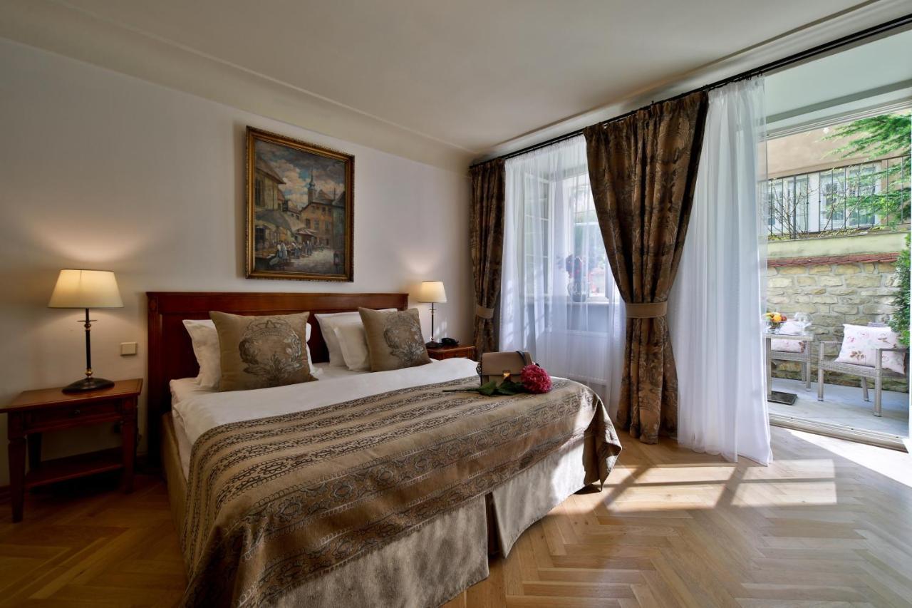 Deluxe Double Room Terrace,1498729240:JPEG