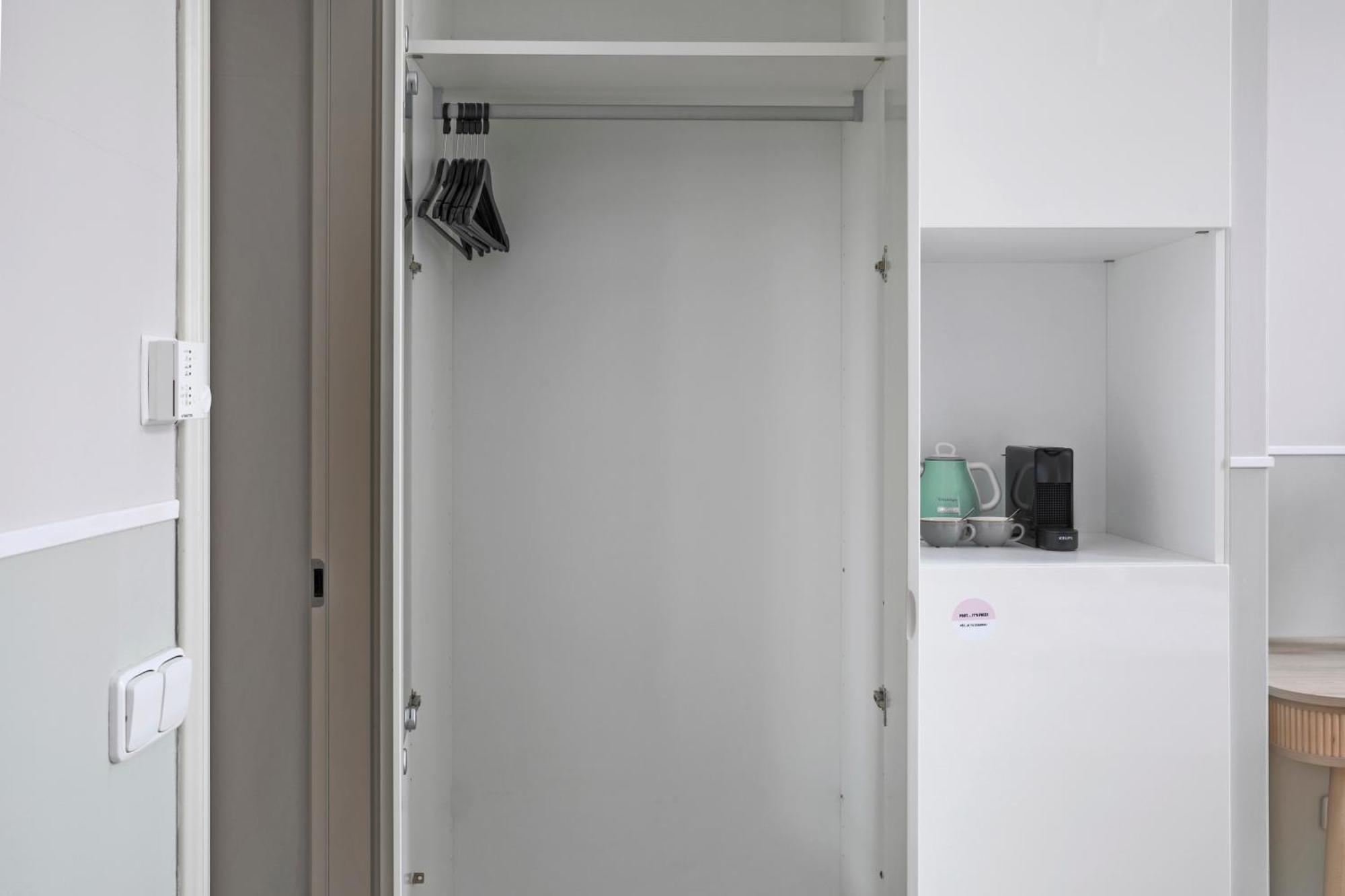 Medium Room Balcony