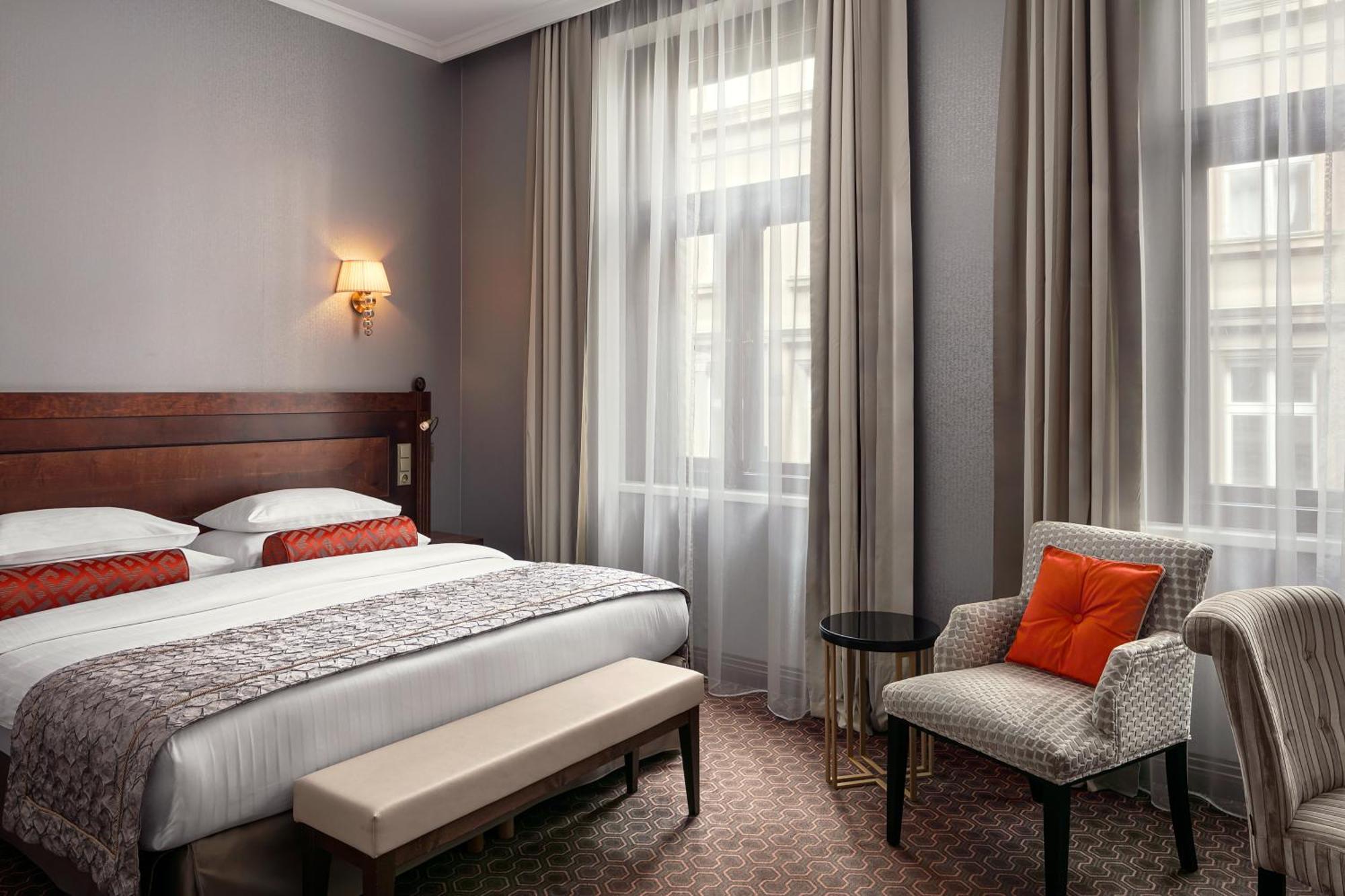 Executive Double or Twin Room,1590385751:JPEG