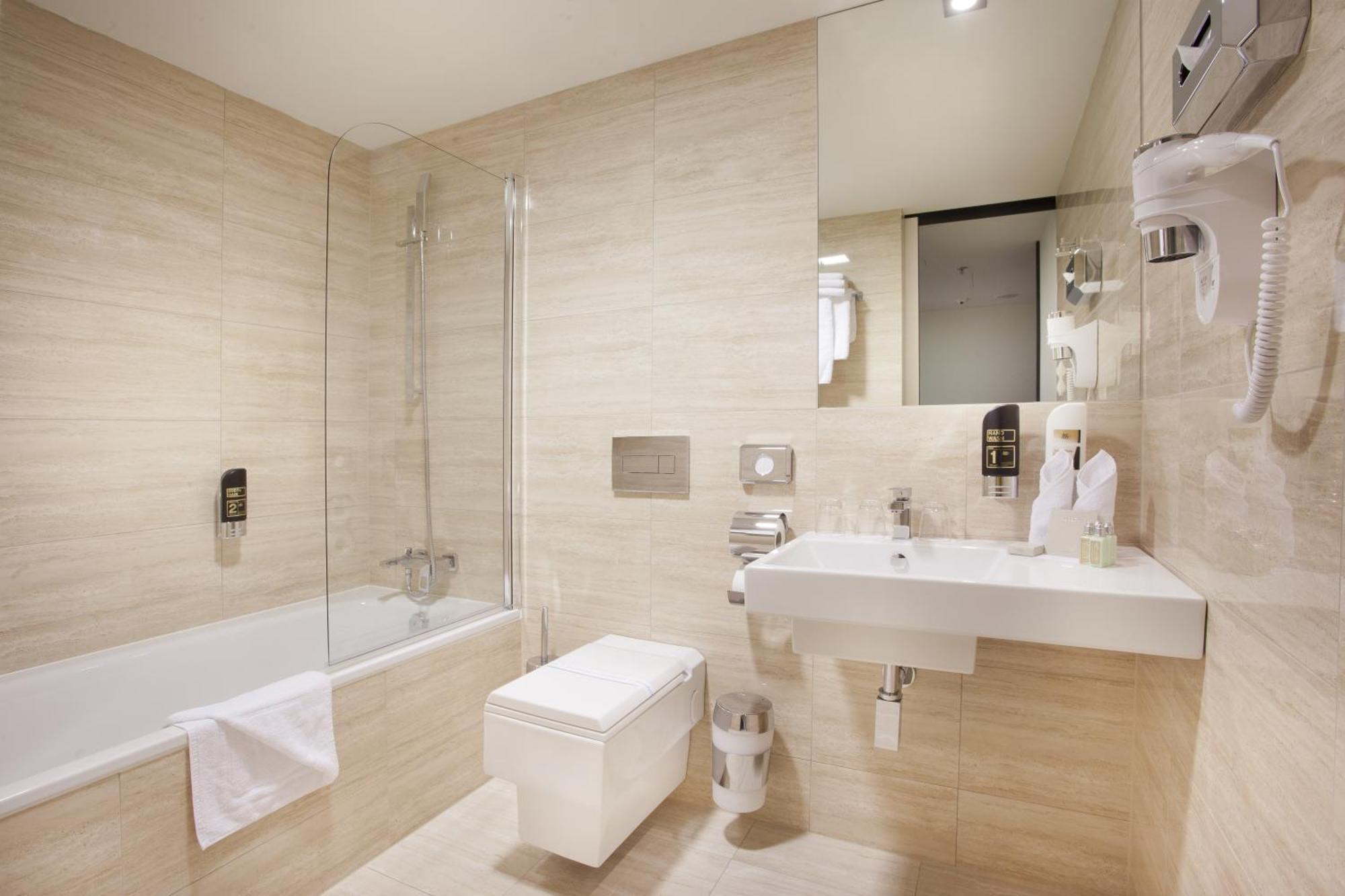 Classic Double or Twin Room
