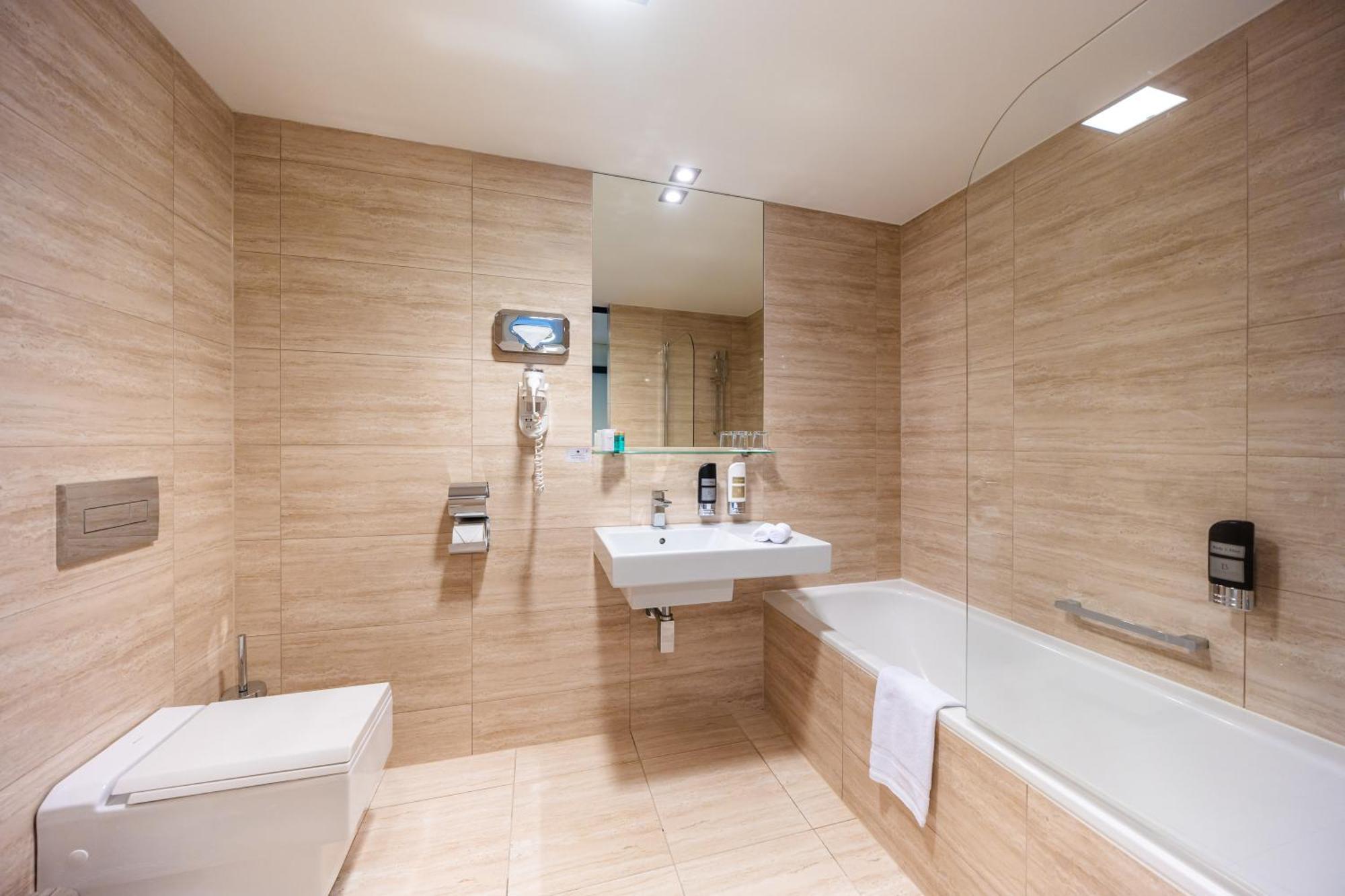 Classic Double or Twin Room
