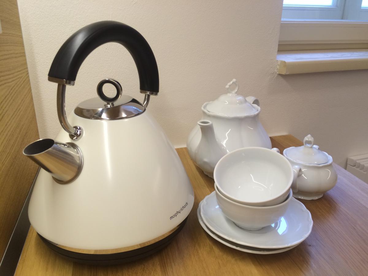 Luxury Apartment Kitchenette,620271620:JPEG