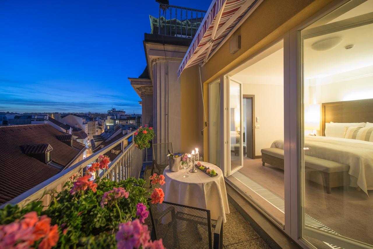 Suite Balcony,631548972:JPEG