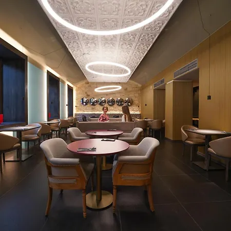 987 Design Prague Hotel-3